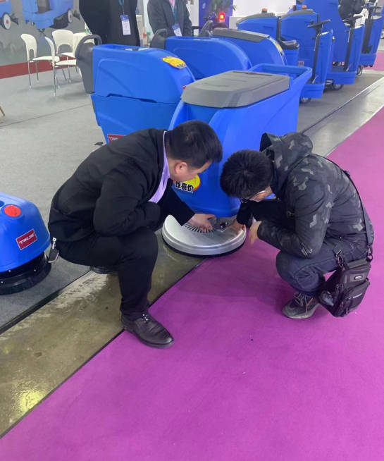密云小型电动洗地机是否适合用于环卫保洁